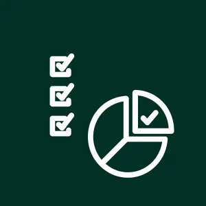 Graphique illustrant la précision des données avec un diagramme circulaire et une checklist validée.